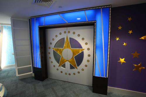 Atlantis Kids Adventures Theatre Entrance