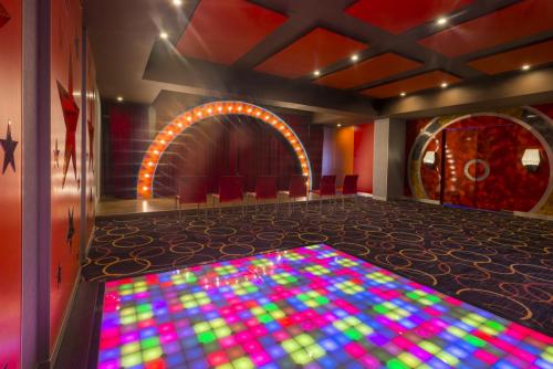Coral KidZ Club Cancun - Theatre Area